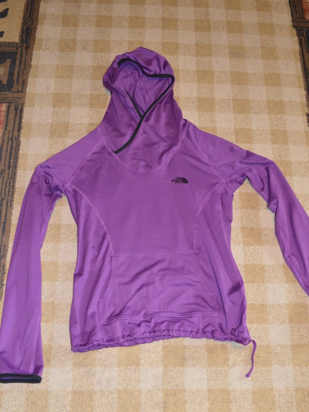 The North Face VaporWick Long Sleeve Women's Medium